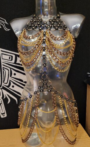 Denise chains black gold